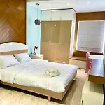 Happy Apartment